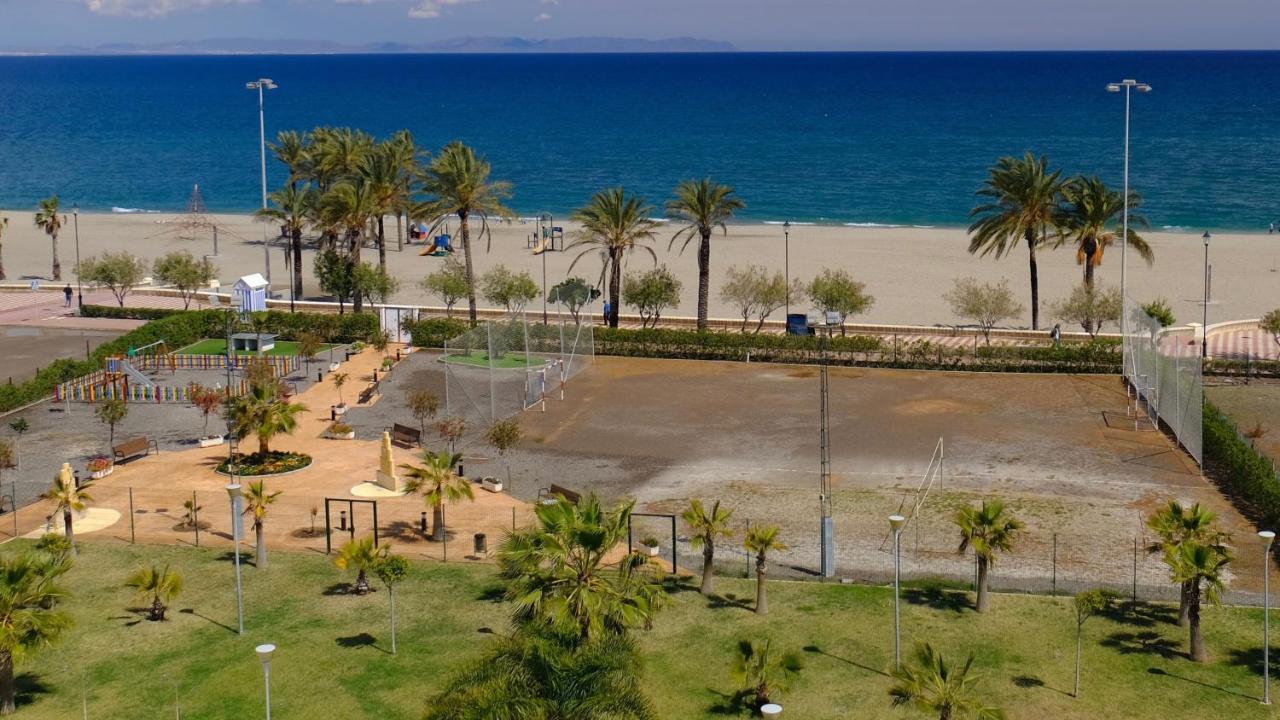 Seafront Penthouse Almeria Рокетас-де-Мар Экстерьер фото